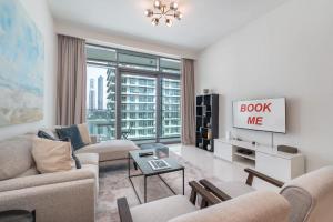 A Premium 2 Bedroom in Beach Vista with JBR View - 4hvězdičkové hotely ve městě Dubaj