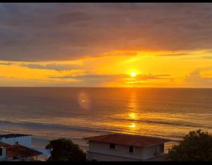 Frente al mar lindas vistas con piscina!!