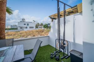 Moderne Designer-Maisonette 2 Schlafzimmer eigene Terrasse mit Grilltisch und Fitnessbereich