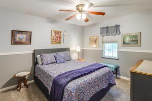 Walk to Dtwn Ironton Home in Historic District