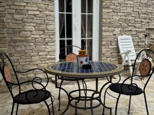 Apartment South Side, Vis