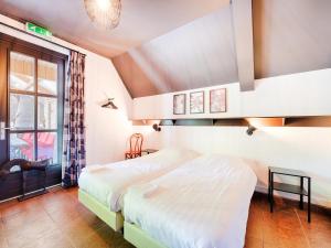 Brabant Mansion for Groups