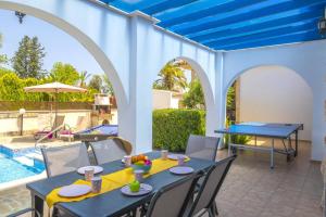 Villa Elissa by Villa Plus