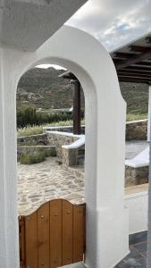 Blue and White House Mykonos