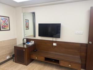 Hotel Luxury stay - Banjara Hills