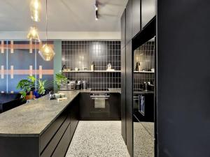 CTICC, secure, hotel type luxury-fast wifi Pool