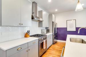 The Monroe by AvantStay Stylish Group Stay with Easy Access to Attractions