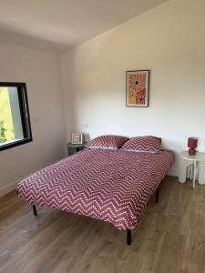Maisons de vacances Beautiful house with a hot tub and garden : photos des chambres