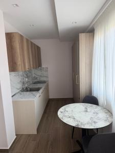 Nefelis Apartment