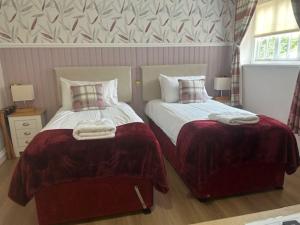 Twin Room - Disability Access room in The Evenhill