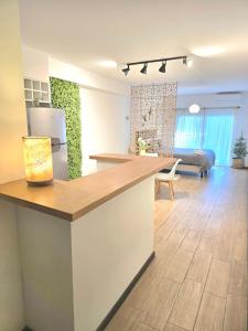 Encantador loft VIP con patio a 400m Bv Oroño