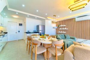 Stunning Modern Duplex Apartment in Central Kalkan