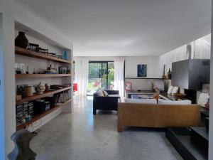 Maisons de vacances Maison d-architecte au calme, 9 pers, proche plage, Arzon - FR-1-775-27 : photos des chambres
