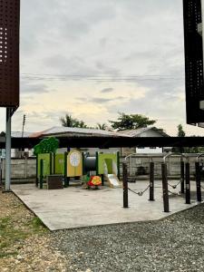 Royal Ocean Crest Mactan- 5R Staycation 1110C