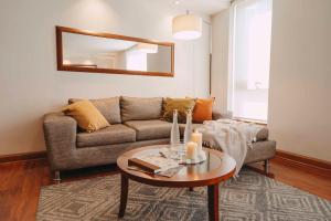 Time- Elegant Apartments