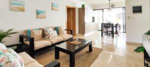 AMARE beach front apartment overlooking pool