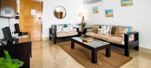 AMARE beach front apartment overlooking pool