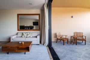 Spacious Apartment with Balcony