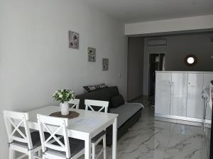 Aggelikas apartments 2