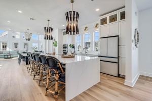 Dock Holiday 212 COA