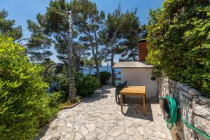 Studio Brela 2713b