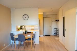 Cosy one bedroom apartment with balcony