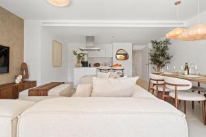 Oasis 325 Hideaway Luxe Garden Apartment