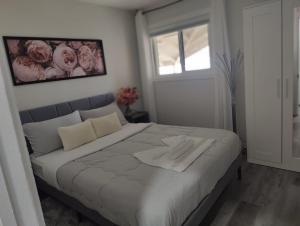 Elegant upper unit bungalow - 10 mn from downtown