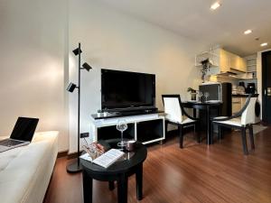 Modern Cityscape1BR - Ultra Fast WiFi - BTS On nut