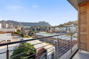 Luxury, modern apartment with rooftop pool