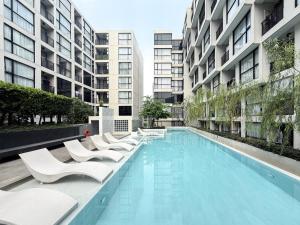 Serene Tropical 1BR - Ultra Fast Wifi - Sathorn