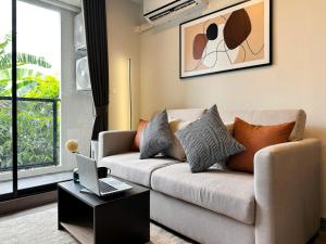 Serene Tropical 1BR - Ultra Fast Wifi - Sathorn