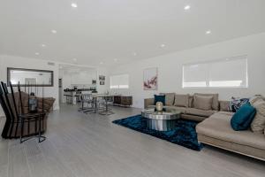 Stylish Apartment at Brickell ,Free Parking