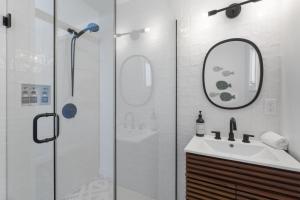 Luxe Balboa House 5 Bedroom 5 Ensuite Bath Peninsula Ferry Close