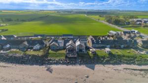 Coastal Retreat - North East Escapes