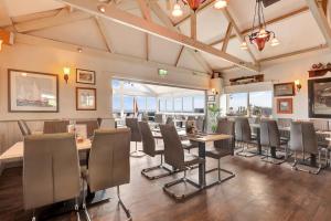 Coastal Retreat - North East Escapes