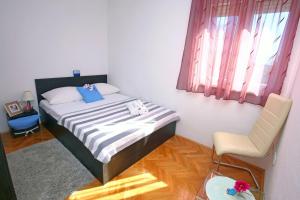 Apartments with parking space Kastel Stari, Kastela - 24469