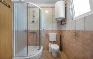 Stunning Apartment In Dubravice