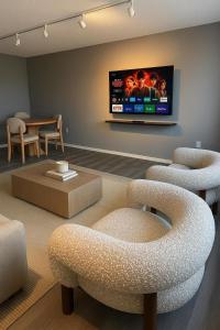 Modern and Harford Center 1-BR Near XLCenter and ConventionCenter