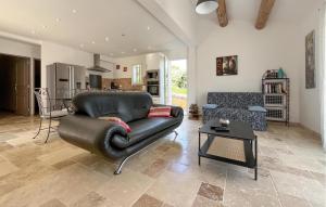 Nice Home In Comps With Wifi