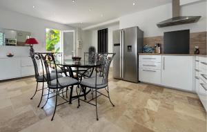 Nice Home In Comps With Wifi