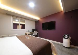 Gwangju Yeogijoa Hotel