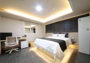 Gwangju Yeogijoa Hotel