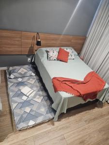 Apê Completo Mariana Metrô EPM