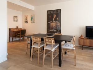 Apartment in Ostend near the Beach