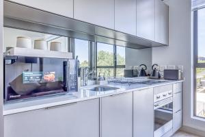 One Rosebank Skyline Retreat