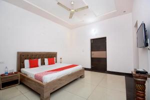 Hotel O DS Royal Guest House