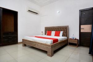 Hotel O DS Royal Guest House