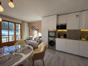 Arc 1950 - Appartement cosy 4 pers, wifi, skis aux pieds - FR-1-686-47