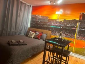 Downtown Boston Common Studio Theater District Chinatown Smart HDTV TD Garden Bruins Celtics Patriots